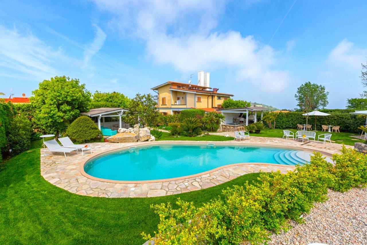 Amore Rentals - Resort Ravenna - Villa Cavaliere Масса-Лубренсе Экстерьер фото
